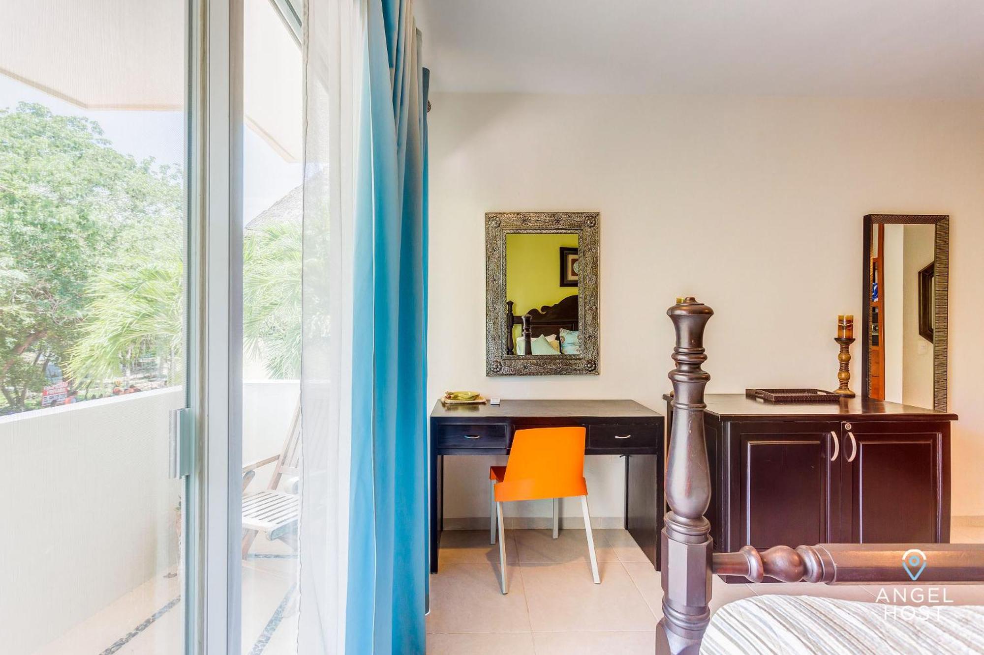 New Tropical Vibe With Roof Pool 3 Blks Сasa de vacaciones *